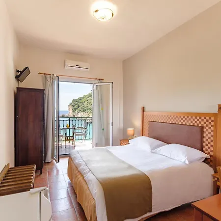 ホテル Apollon Corfu
